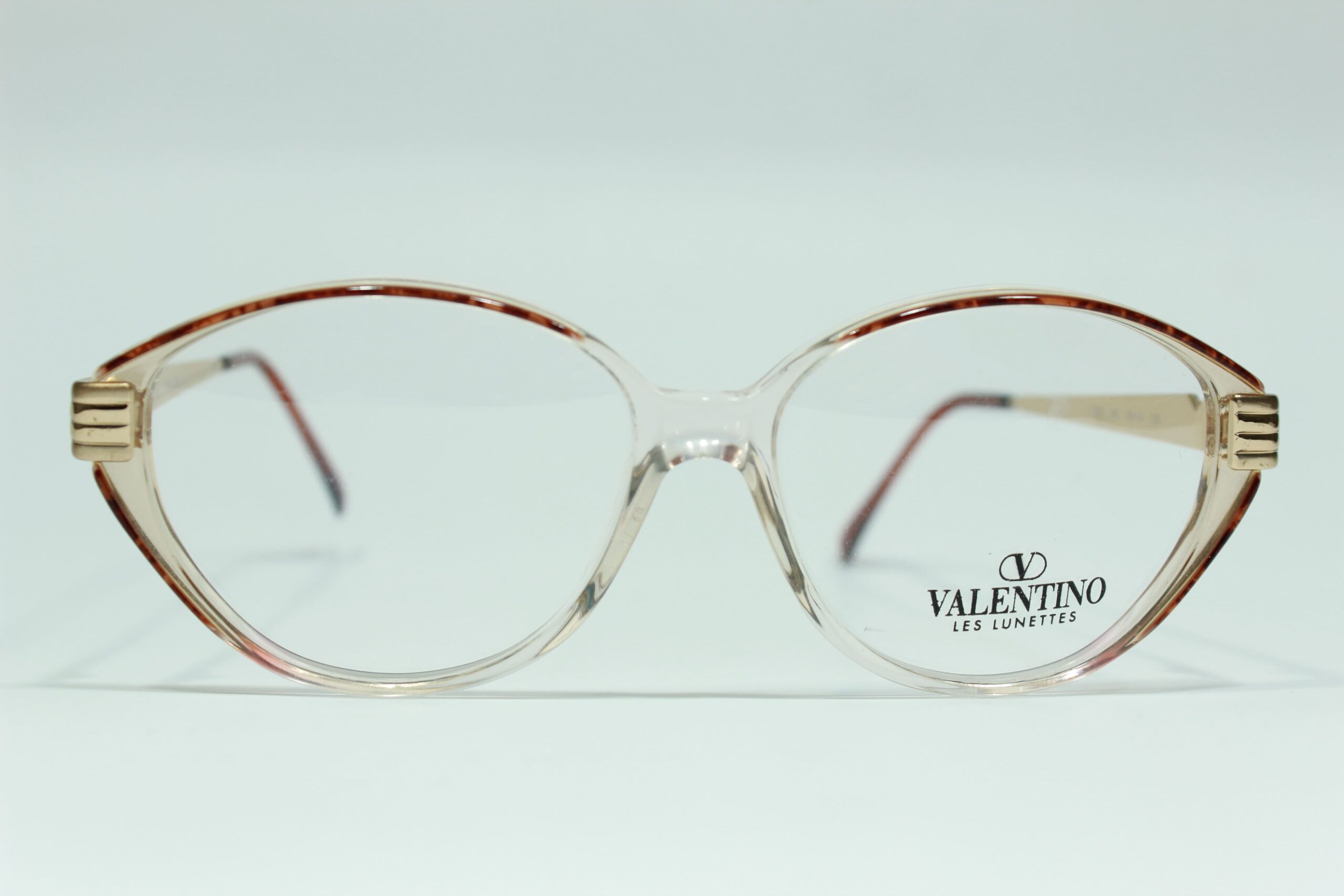 VALENTINO V196