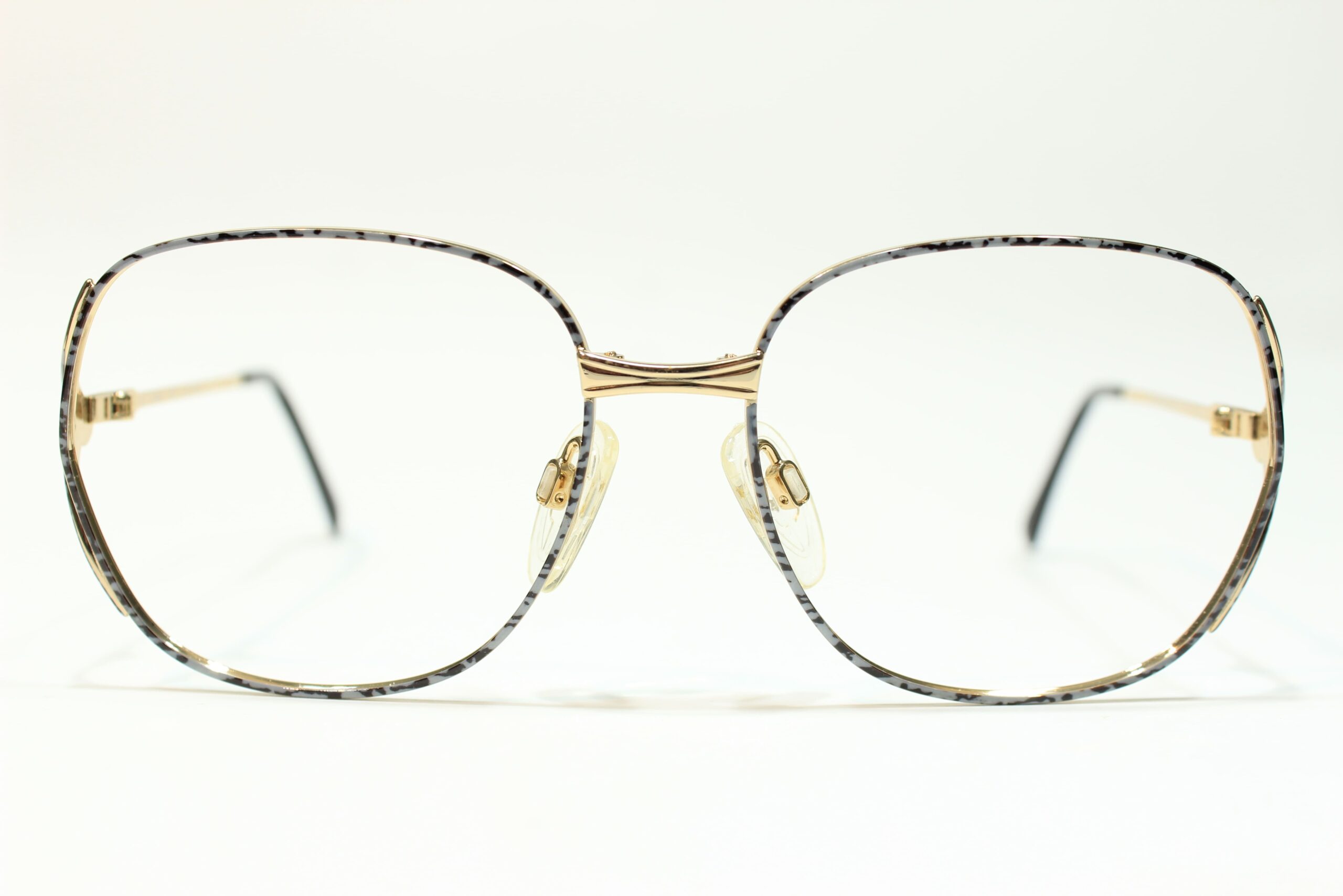 LUXOTTICA 2148