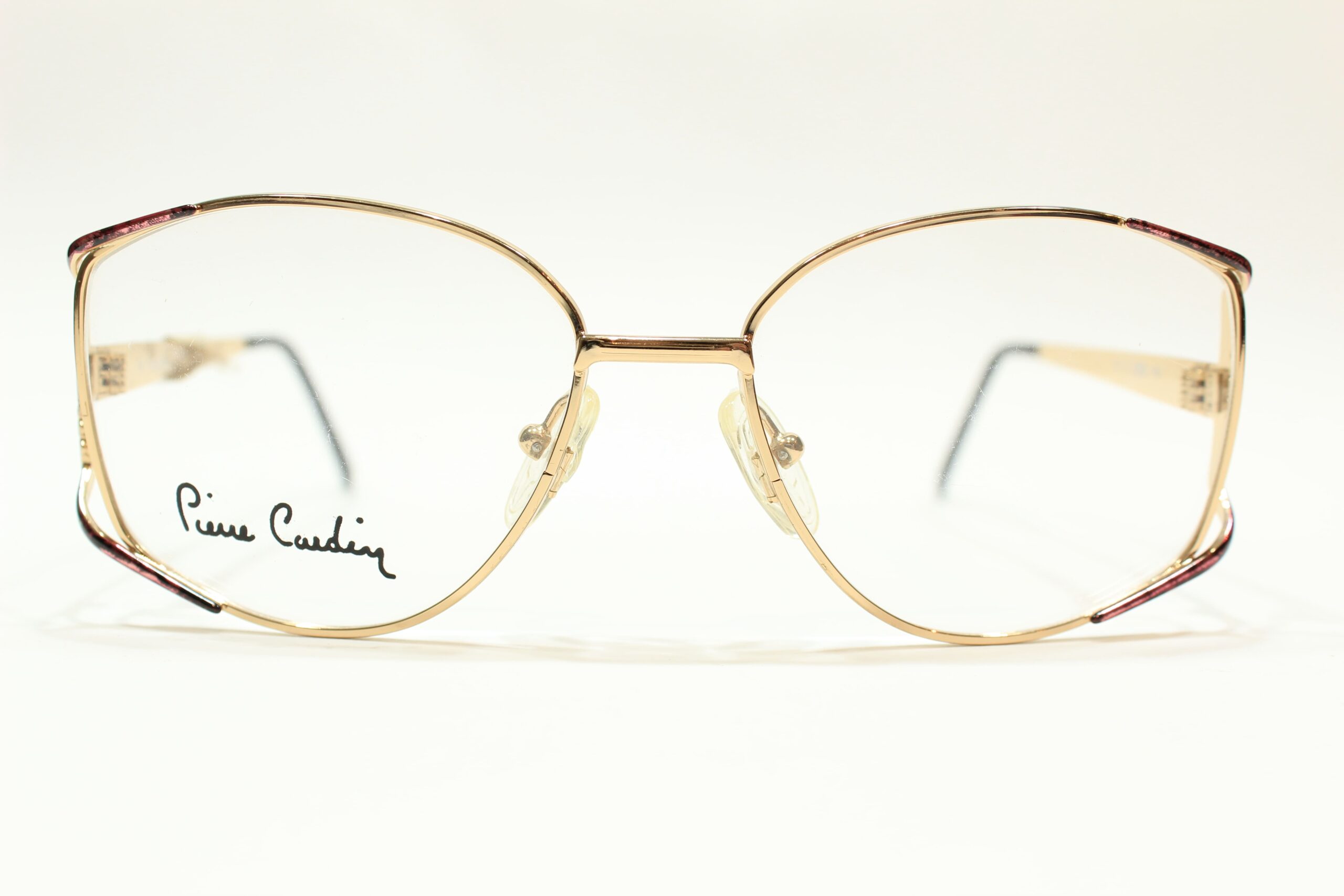 PIERRE CARDIN 8509
