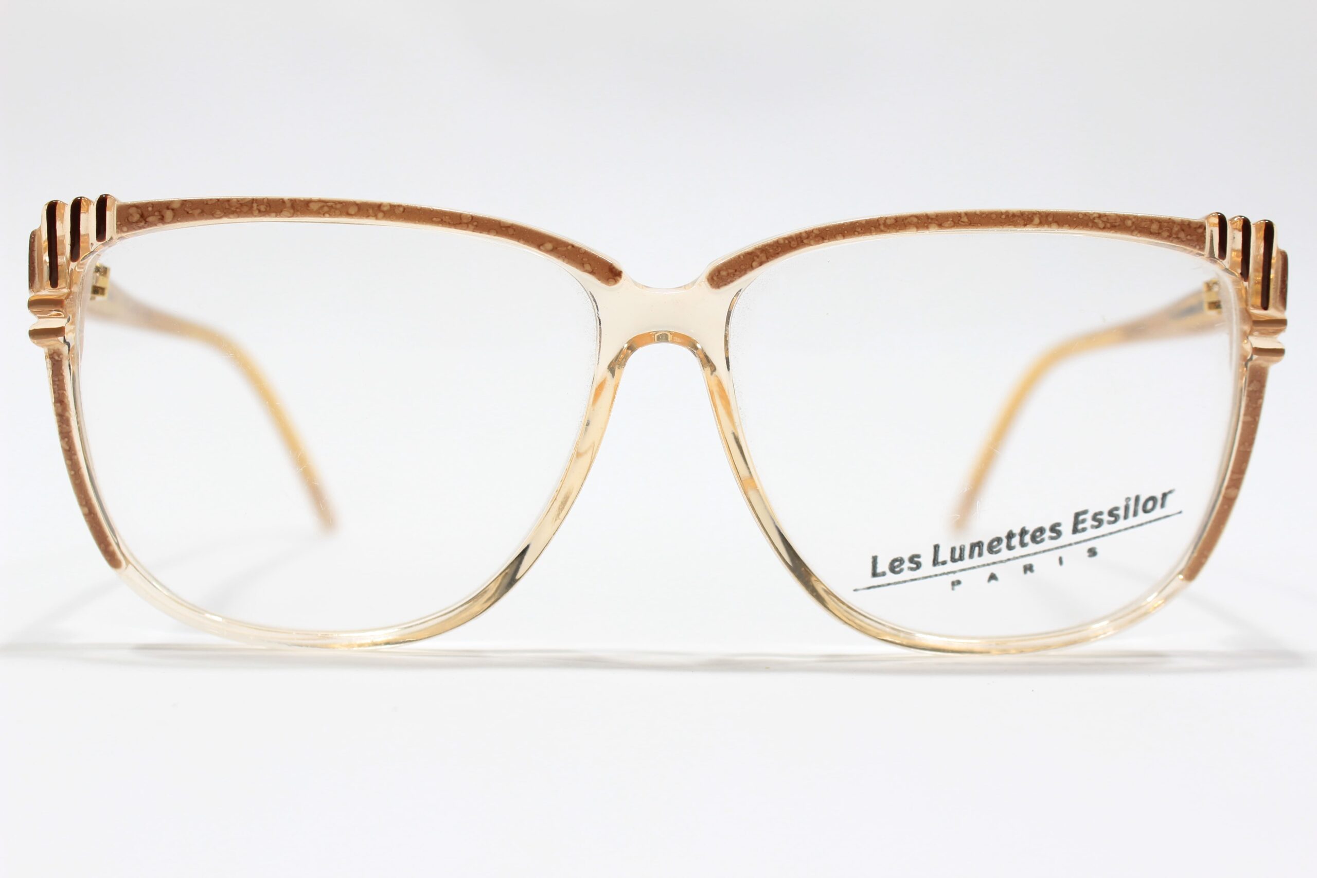 Les Lunettes Essilor 46