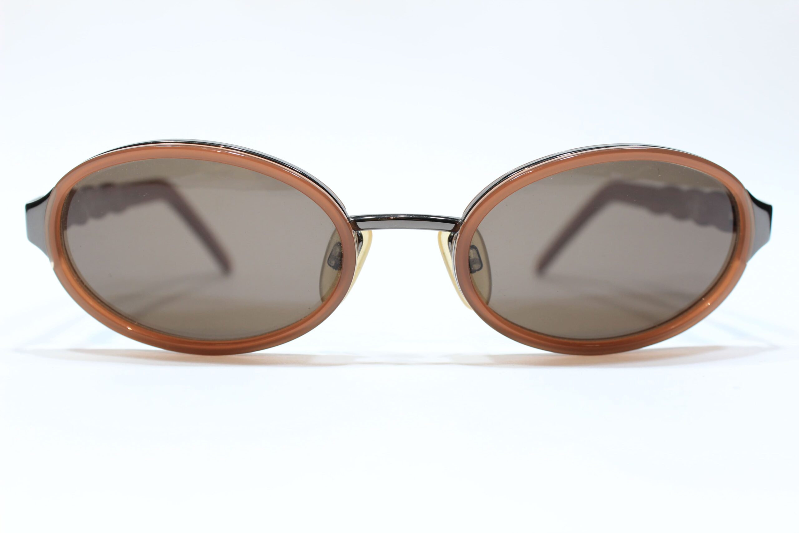 YvesSaintLAURENT 6075