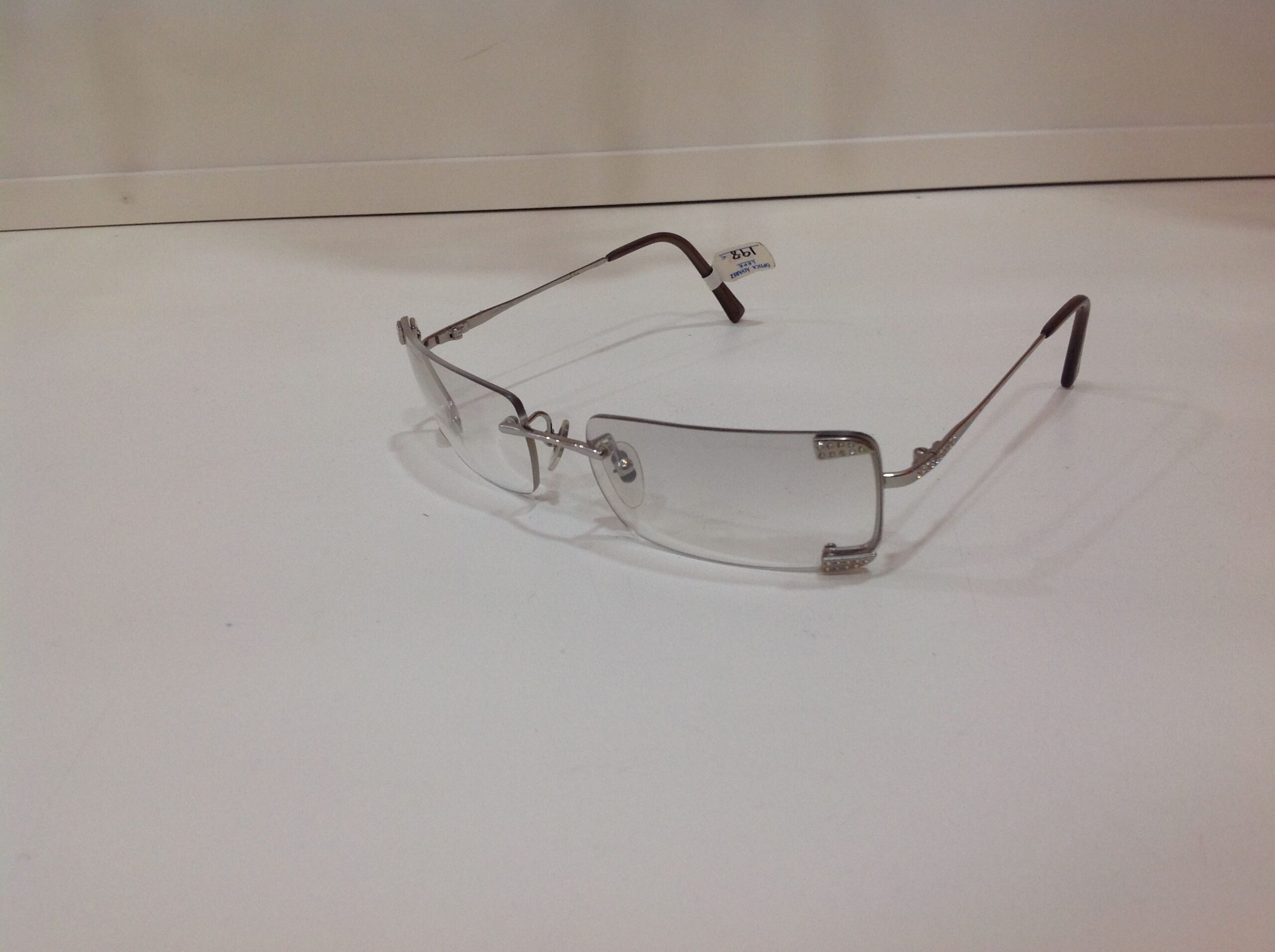 Ferragamo 1043B