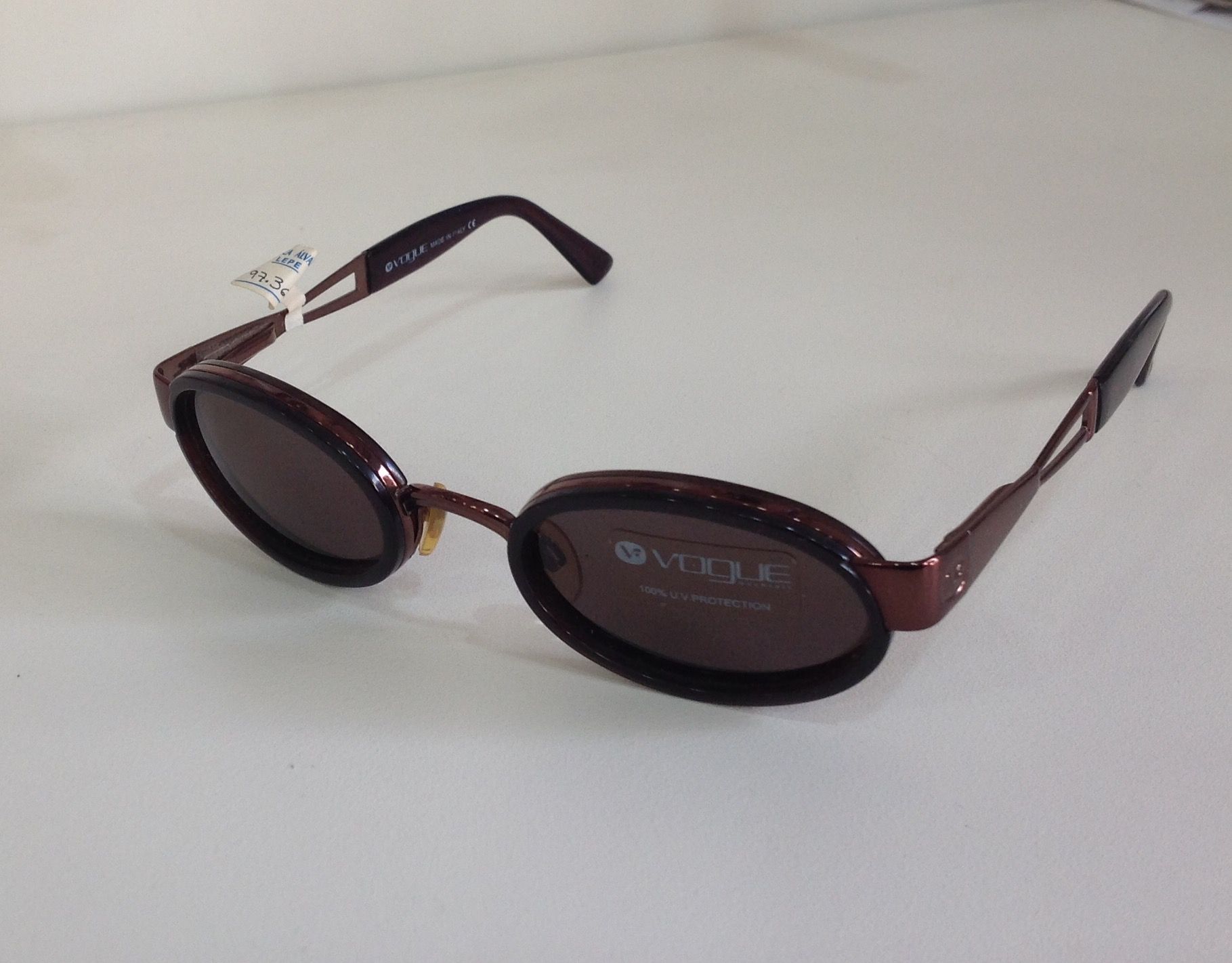 VOGUE 3253