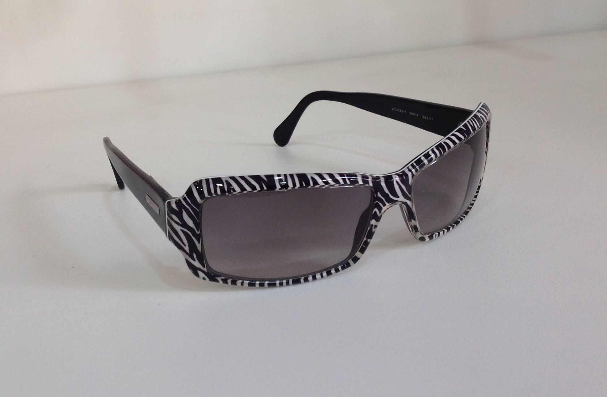 VOGUE 2333