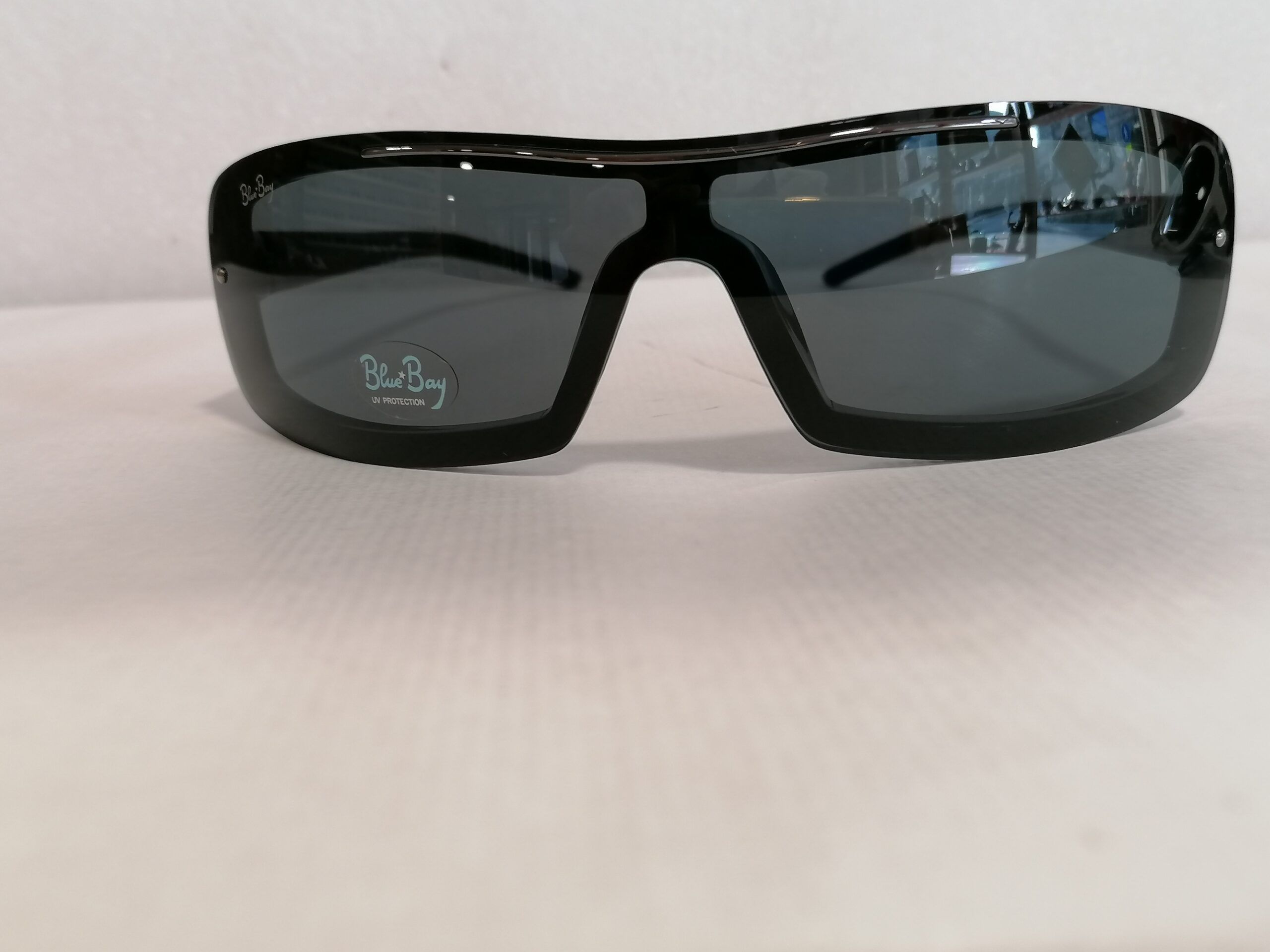 BLUEBAY 668
